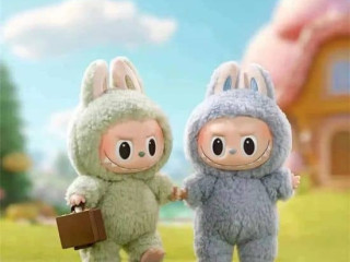 pop-mart-labubu-doll
