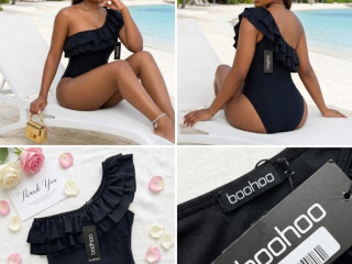 boohoo-swimsuit
