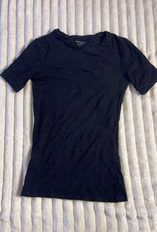 black-kiddies-tees-9-10-years-big-0