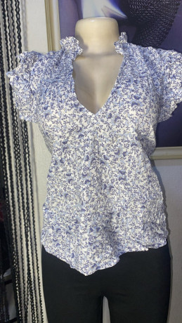 ladies-stylish-top-1012-big-1